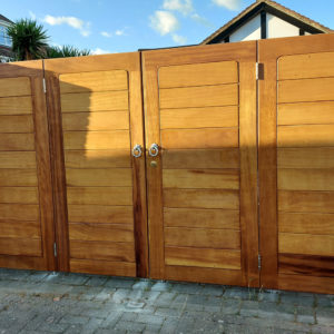 Bifold Gates - 3