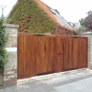 Bifold Gates - 2